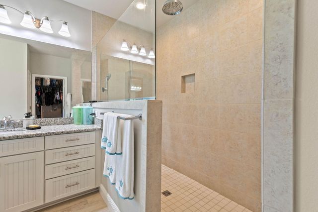 14 Madiera Drive, Freeport, FL 32439