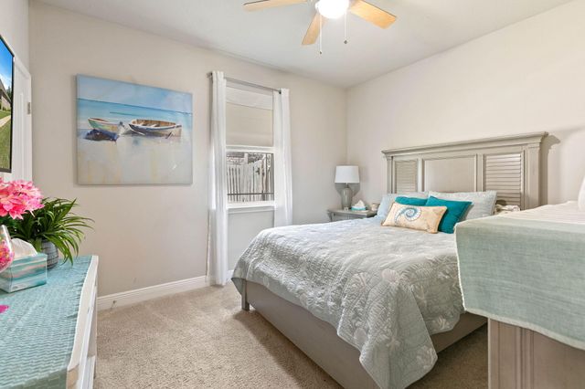14 Madiera Drive, Freeport, FL 32439