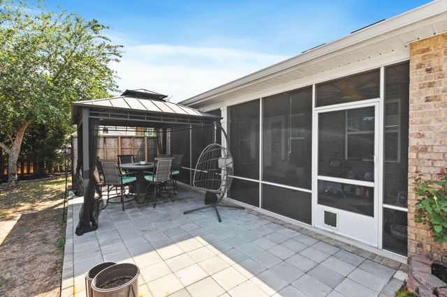 14 Madiera Drive, Freeport, FL 32439