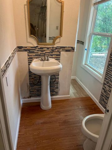 2509 Little John LN, Austin, TX 78704