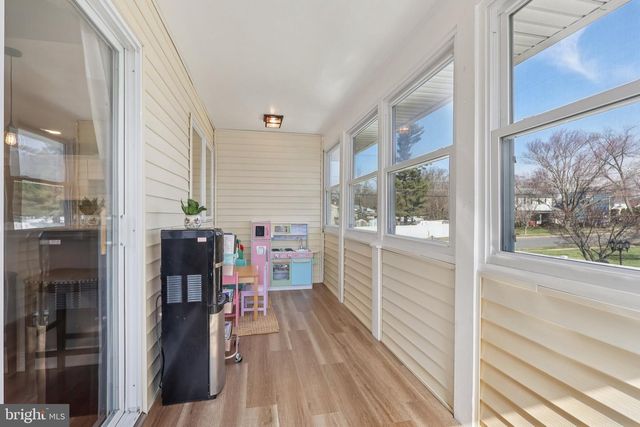 6 RYDAL DR, Lawrence Township, NJ 08648