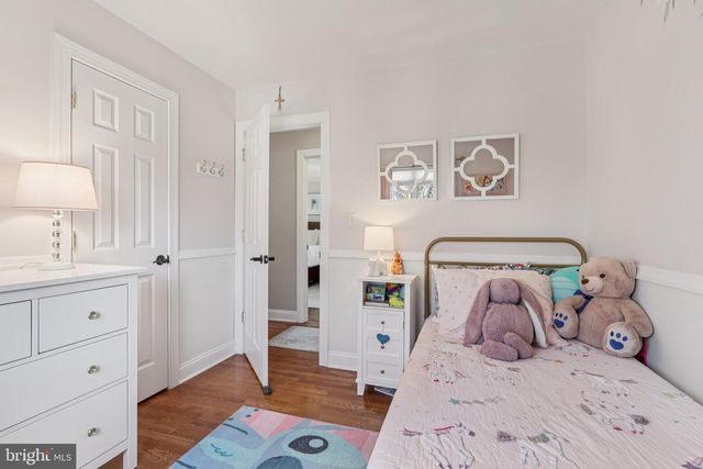 6 RYDAL DR, Lawrence Township, NJ 08648
