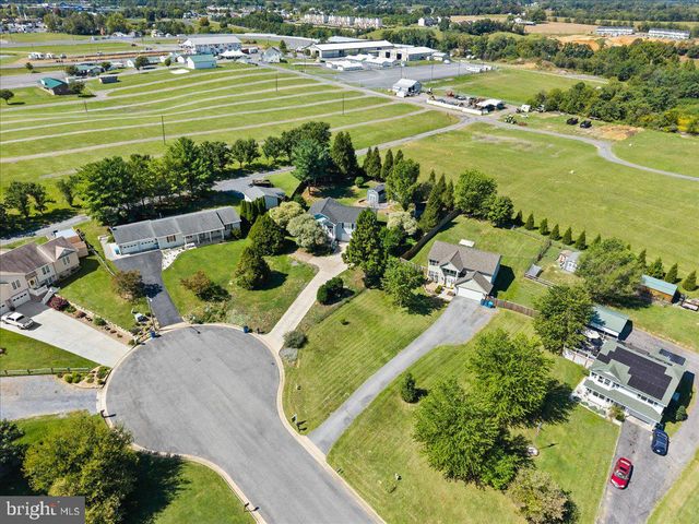 816 BURGESS CT, Woodstock, VA 22664