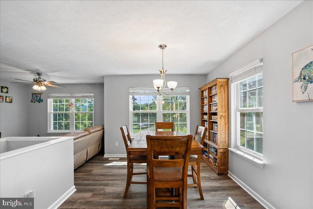 816 BURGESS CT, Woodstock, VA 22664