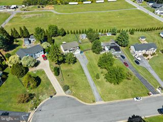 816 BURGESS CT, Woodstock, VA 22664