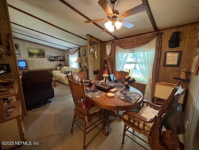 100 WATERWAY Avenue, Satsuma, FL 32189