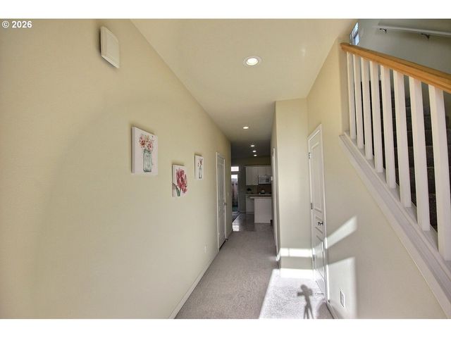 20797 Nw LONGBOW Ln, Beaverton, OR 97006