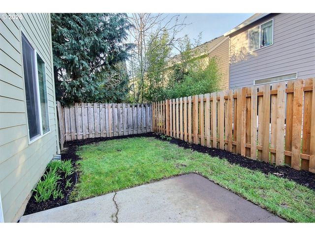 20797 Nw LONGBOW Ln, Beaverton, OR 97006