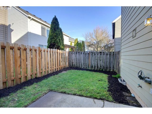 20797 Nw LONGBOW Ln, Beaverton, OR 97006