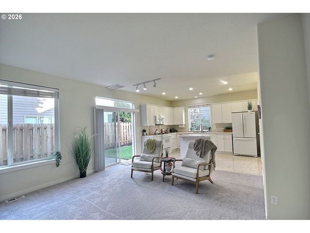 20797 Nw LONGBOW Ln, Beaverton, OR 97006