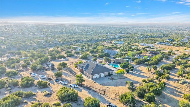 1030 Elsinore, Pinon Hills, CA 92372