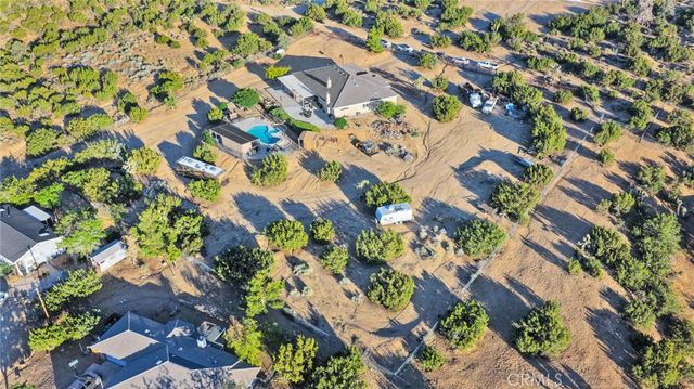 1030 Elsinore, Pinon Hills, CA 92372