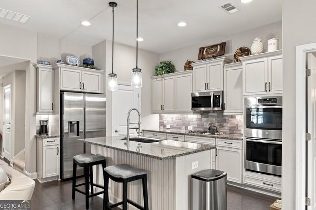 112 Grace Circle, Acworth, GA 30102