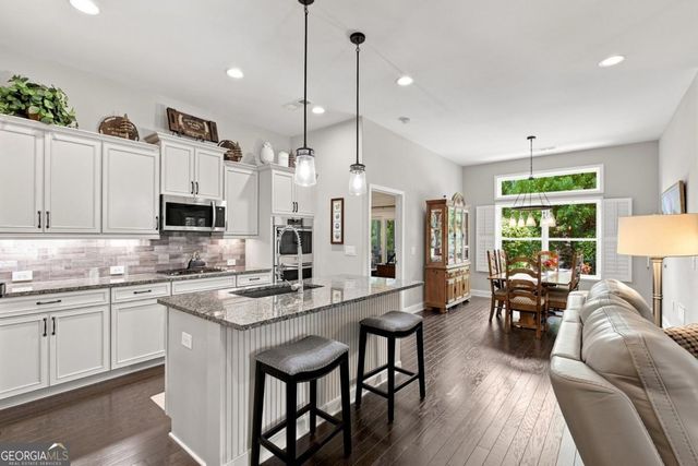 112 Grace Circle, Acworth, GA 30102