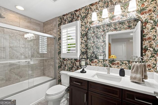 112 Grace Circle, Acworth, GA 30102