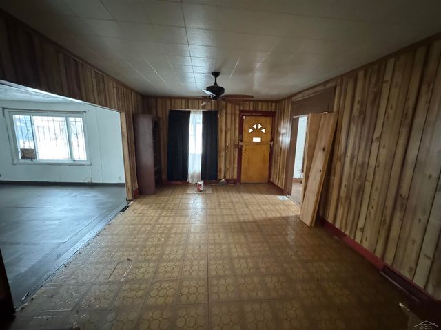 2202 Cherry Street, Saginaw, MI 48601