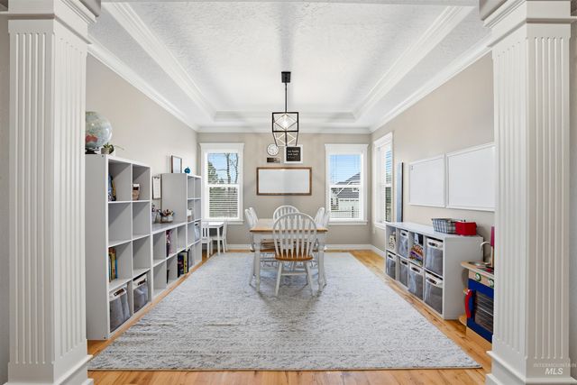 628 Kennedy Dr, Middleton, ID 83644