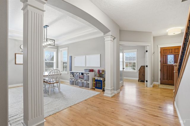 628 Kennedy Dr, Middleton, ID 83644