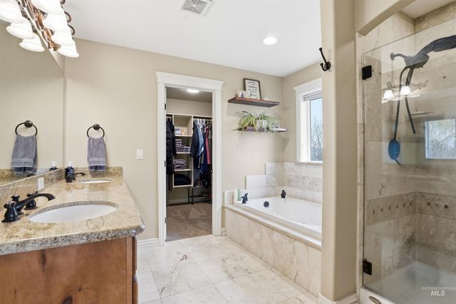 628 Kennedy Dr, Middleton, ID 83644