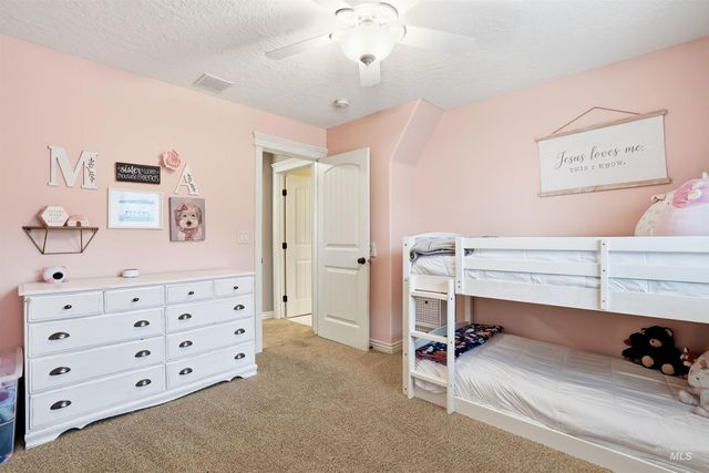 628 Kennedy Dr, Middleton, ID 83644