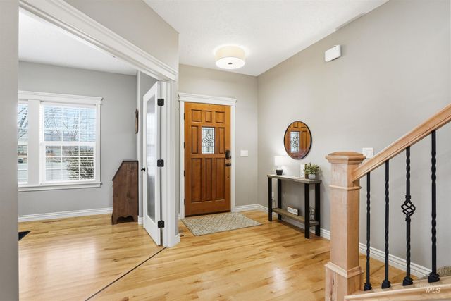 628 Kennedy Dr, Middleton, ID 83644