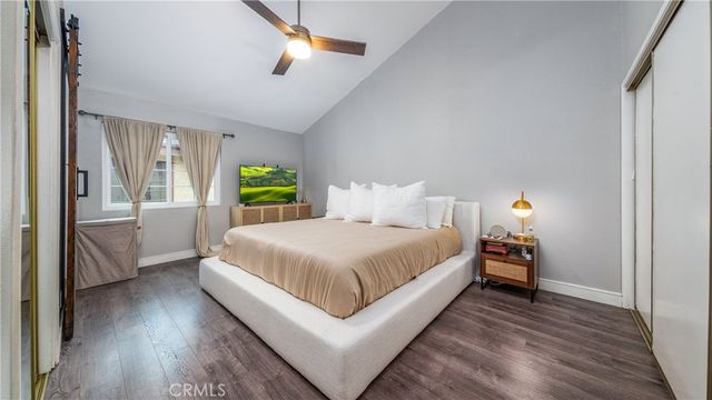 7422 Hazeltine, Van Nuys, CA 91405