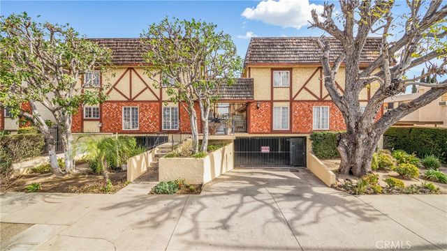 7422 Hazeltine, Van Nuys, CA 91405