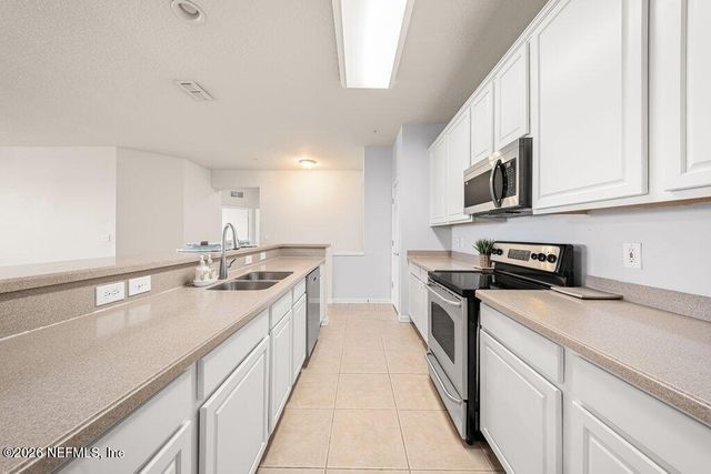 13364 BEACH Boulevard 335, Jacksonville, FL 32224