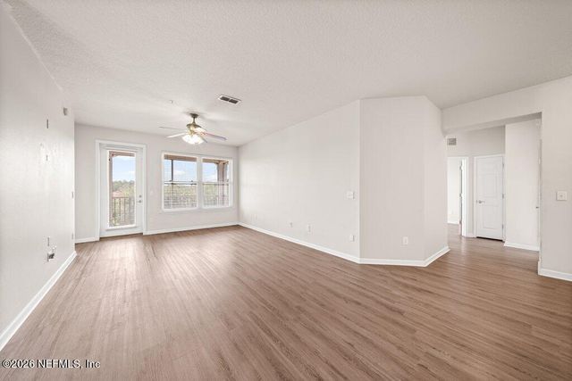 13364 BEACH Boulevard 335, Jacksonville, FL 32224