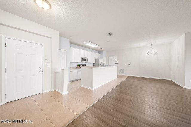 13364 BEACH Boulevard 335, Jacksonville, FL 32224
