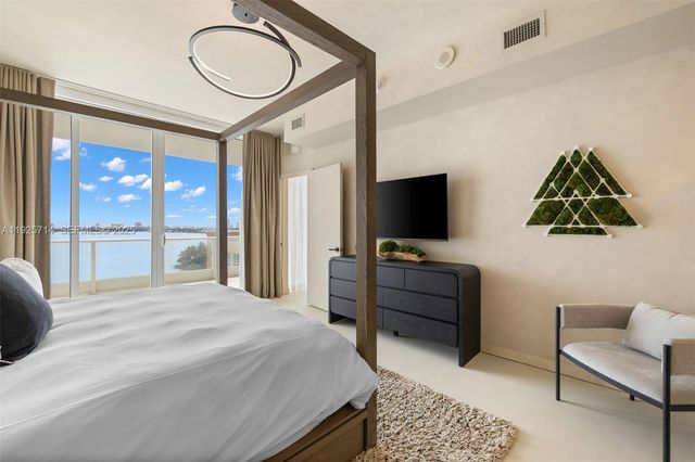 2020 N Bayshore Dr 810, Miami, FL 33137