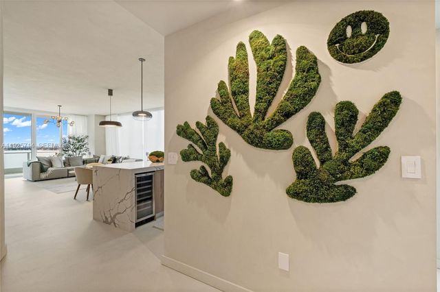 2020 N Bayshore Dr 810, Miami, FL 33137