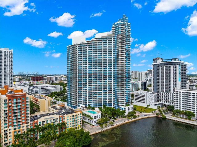 2020 N Bayshore Dr 810, Miami, FL 33137