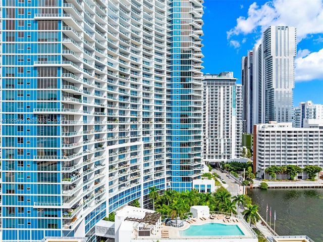 2020 N Bayshore Dr 810, Miami, FL 33137
