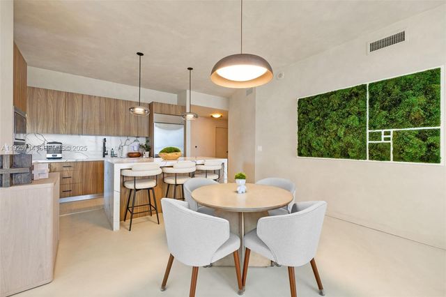 2020 N Bayshore Dr 810, Miami, FL 33137