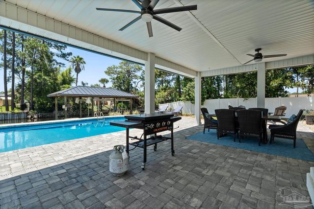 2969 Coral Strip Pkwy, Gulf Breeze, FL 32563