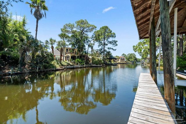 2969 Coral Strip Pkwy, Gulf Breeze, FL 32563