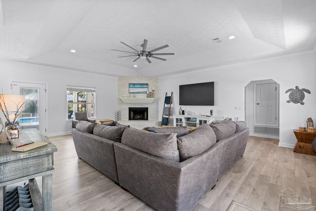 2969 Coral Strip Pkwy, Gulf Breeze, FL 32563