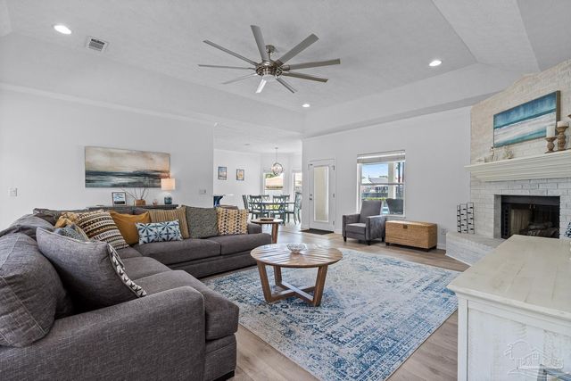 2969 Coral Strip Pkwy, Gulf Breeze, FL 32563