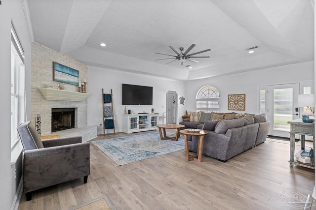 2969 Coral Strip Pkwy, Gulf Breeze, FL 32563