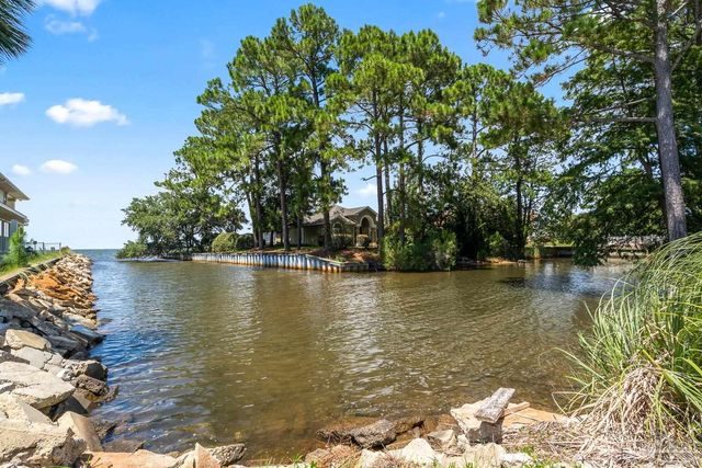2969 Coral Strip Pkwy, Gulf Breeze, FL 32563