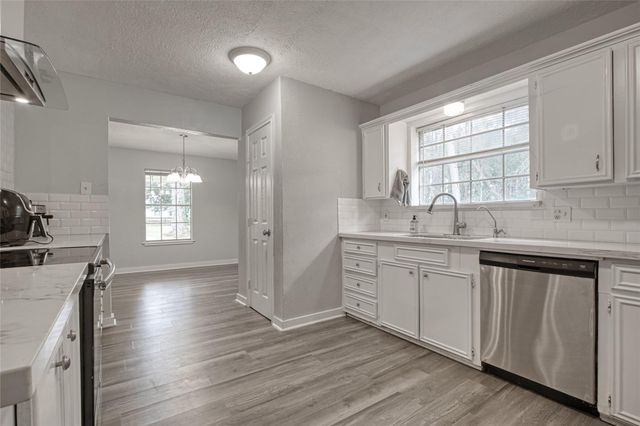 337 County Road 2281, Cleveland, TX 77327