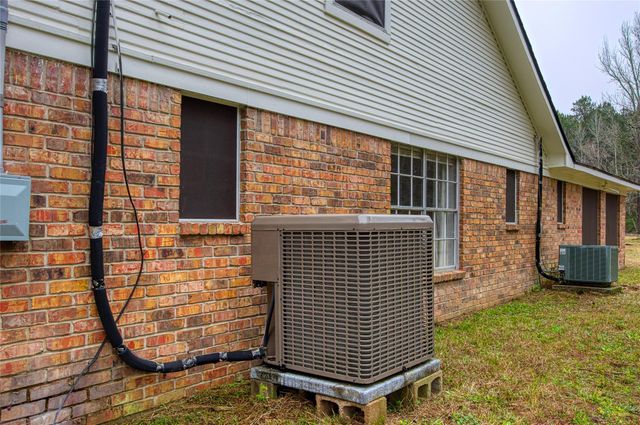 337 County Road 2281, Cleveland, TX 77327