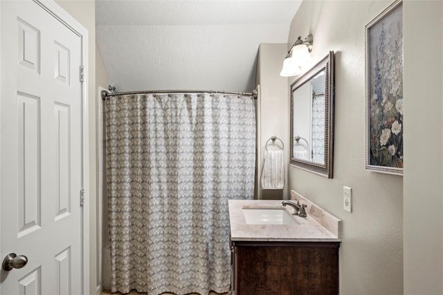 3127 Hemingway Drive, Montgomery, TX 77356