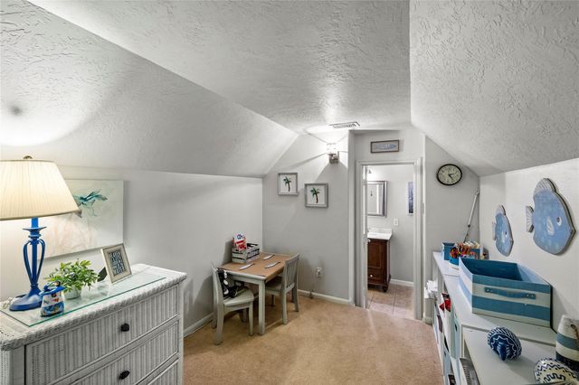 3127 Hemingway Drive, Montgomery, TX 77356