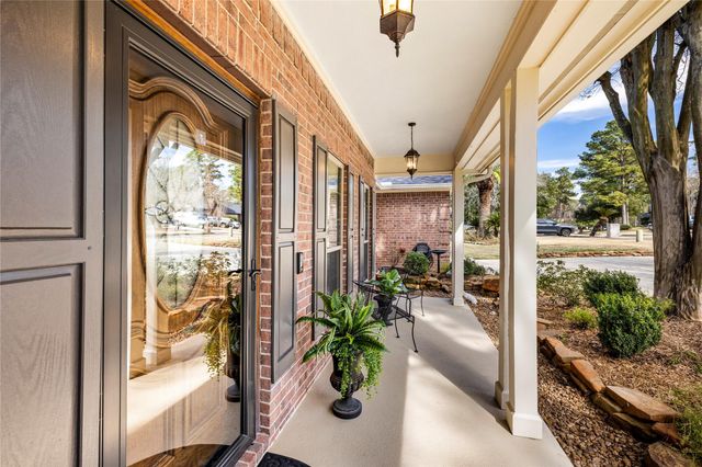 3127 Hemingway Drive, Montgomery, TX 77356