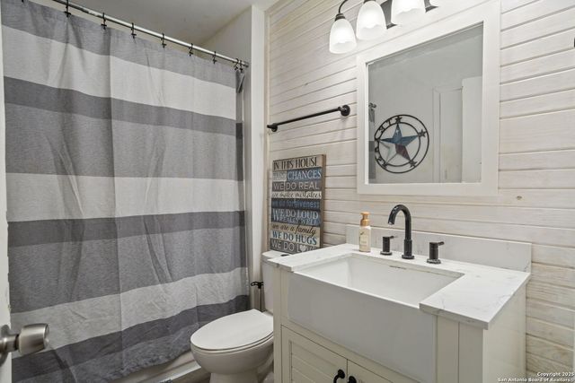 243 Yolanda, San Antonio, TX 78228