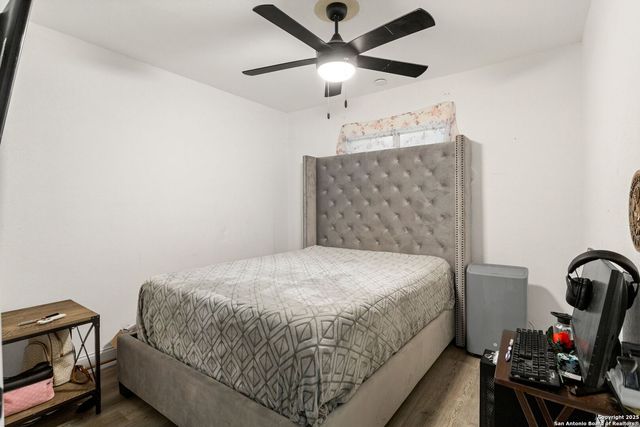 243 Yolanda, San Antonio, TX 78228