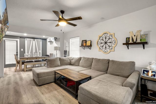 243 Yolanda, San Antonio, TX 78228