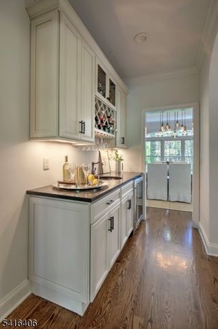 6 Westminster Place, Morris Twp., NJ 07960